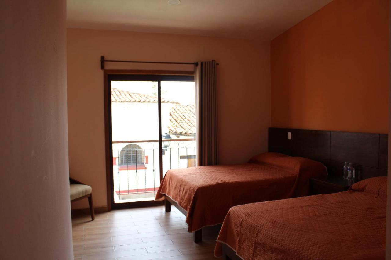 Hotel Casa Peregrina Тапалпа Екстериор снимка