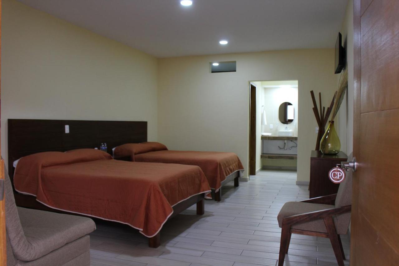 Hotel Casa Peregrina Тапалпа Екстериор снимка