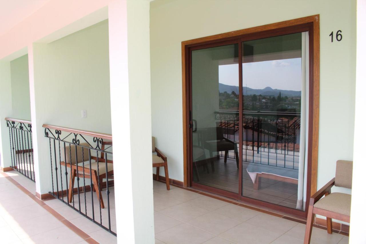 Hotel Casa Peregrina Тапалпа Екстериор снимка